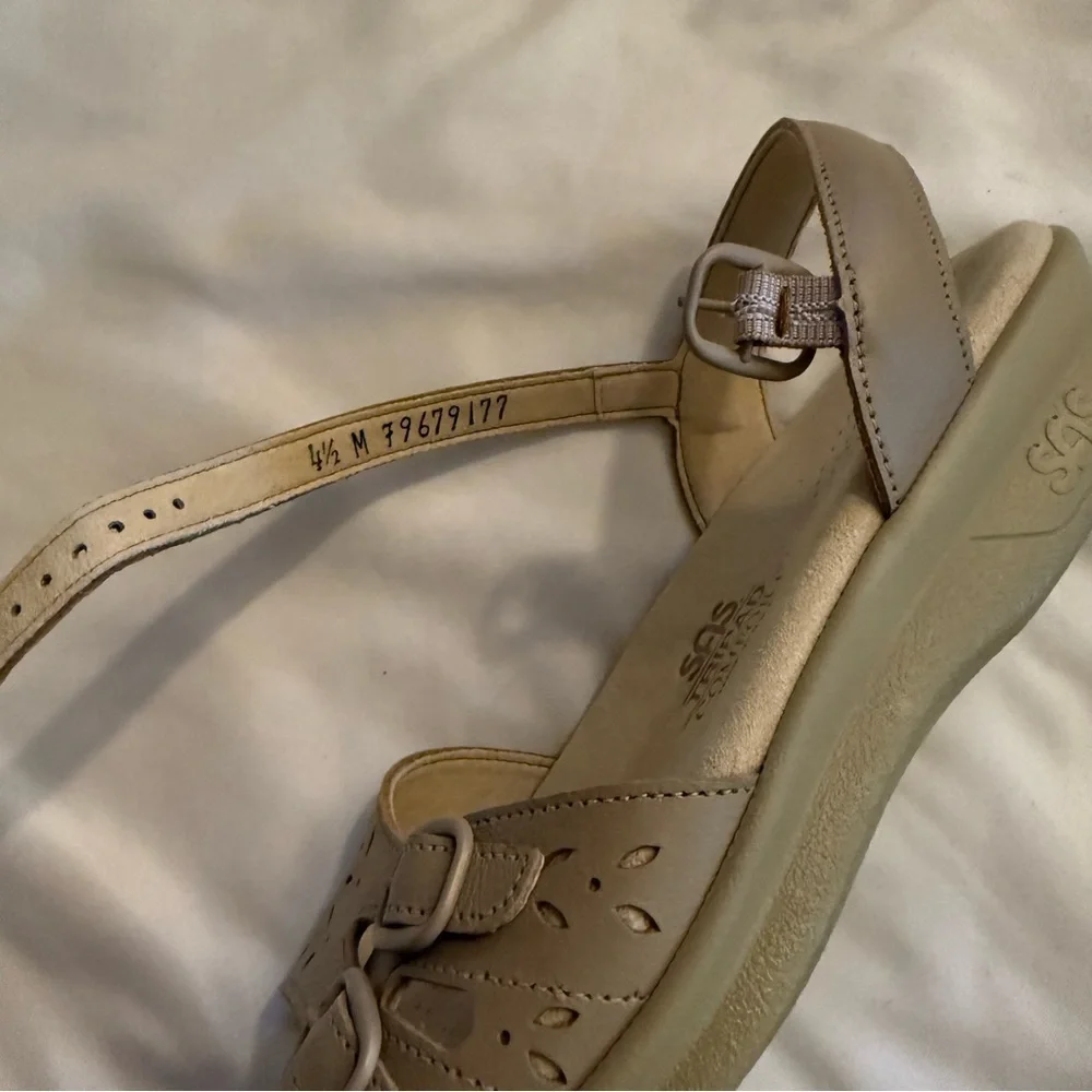 NWOT SAS Duo Adjustable Comfort Sandal